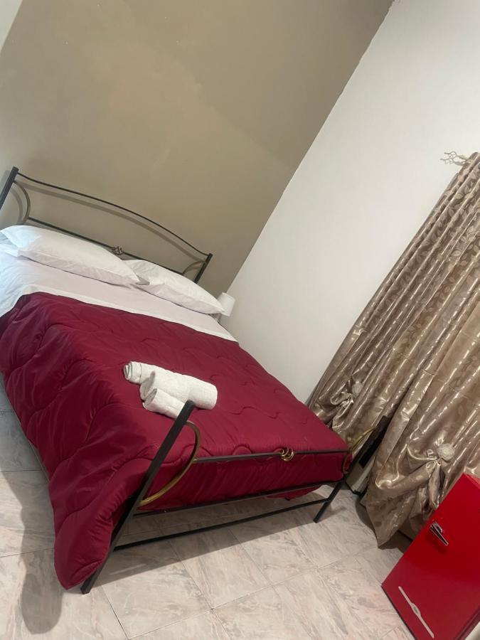 Casa Vacanza La Serenella Apartment Napoli Ngoại thất bức ảnh